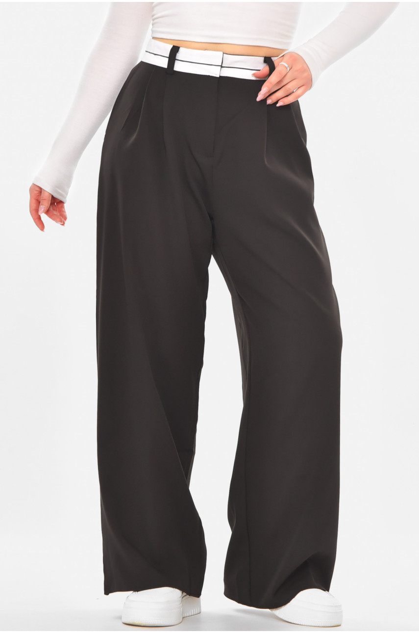 Брюки женские однотонные полубатальные черного цвета 3155 210733