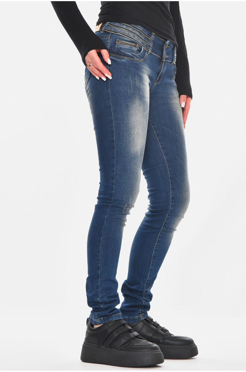 Джинсы женские однотонные синего цвета 5004 210804