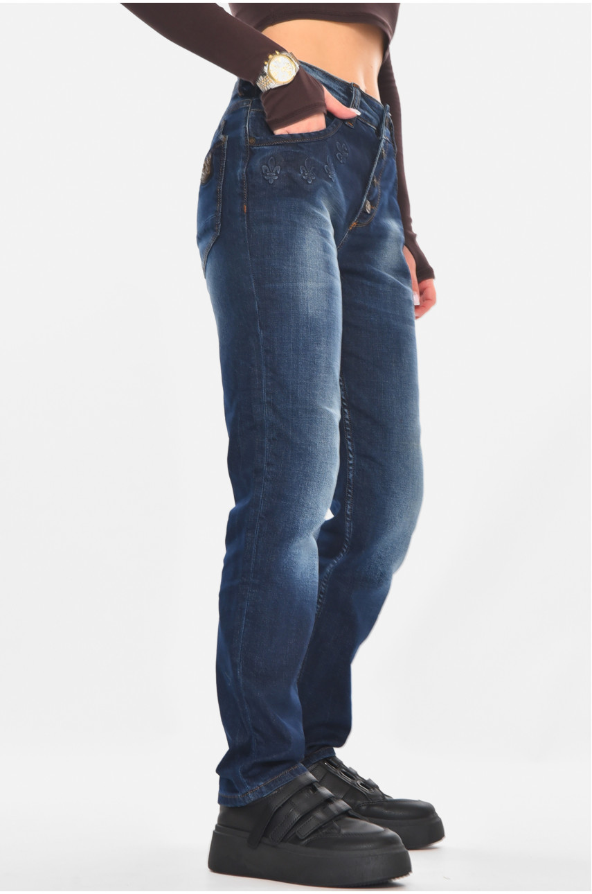 Джинсы женские однотонные темно-синего цвета 133 210805