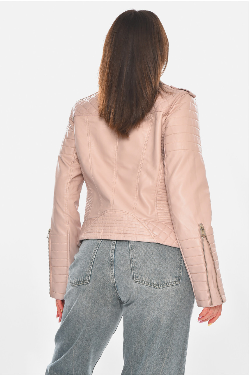 Куртка-косуха женская из экокожи пудрового цвета 210904