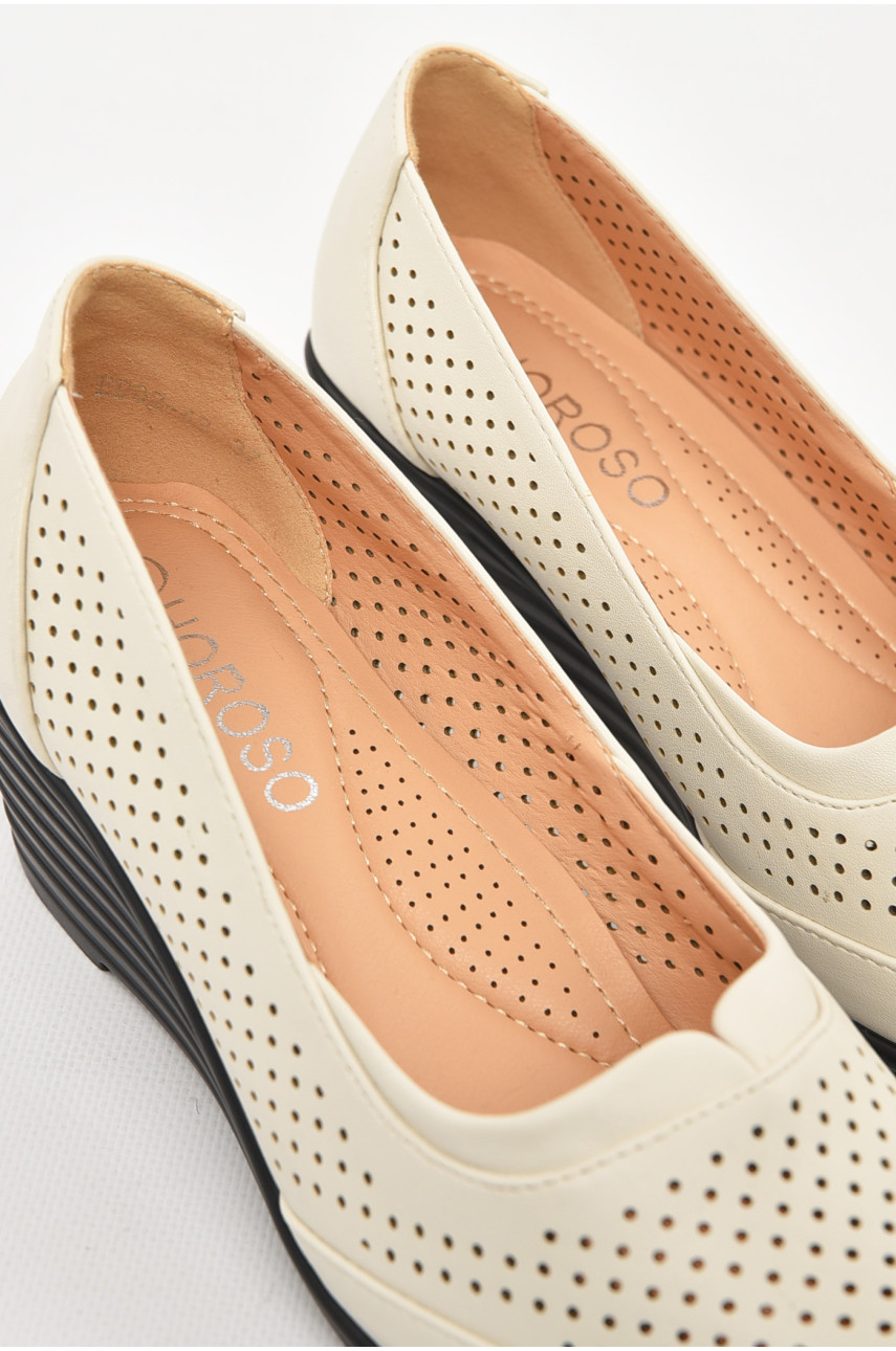 Туфли женские молочного цвета 02-4в 210996