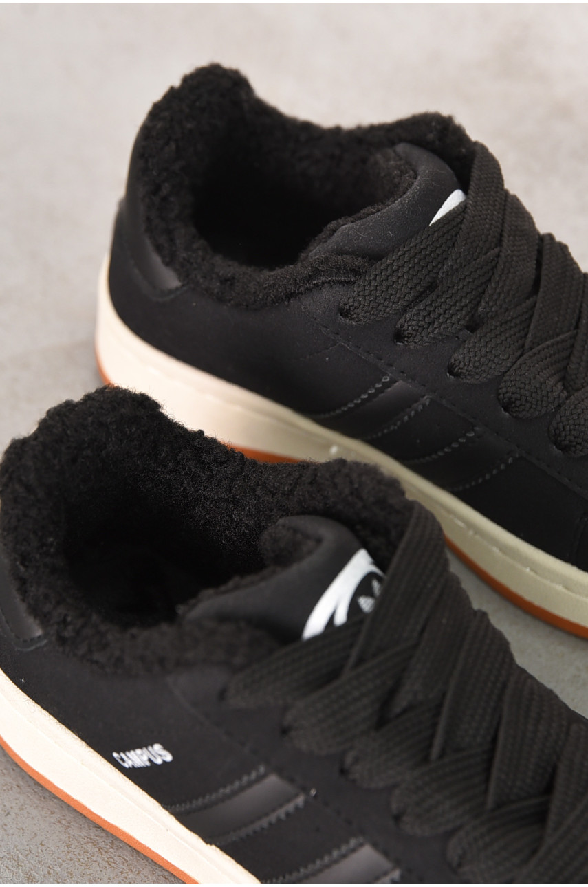 Кроссовки женские черного цвета зима 9367-2 211010