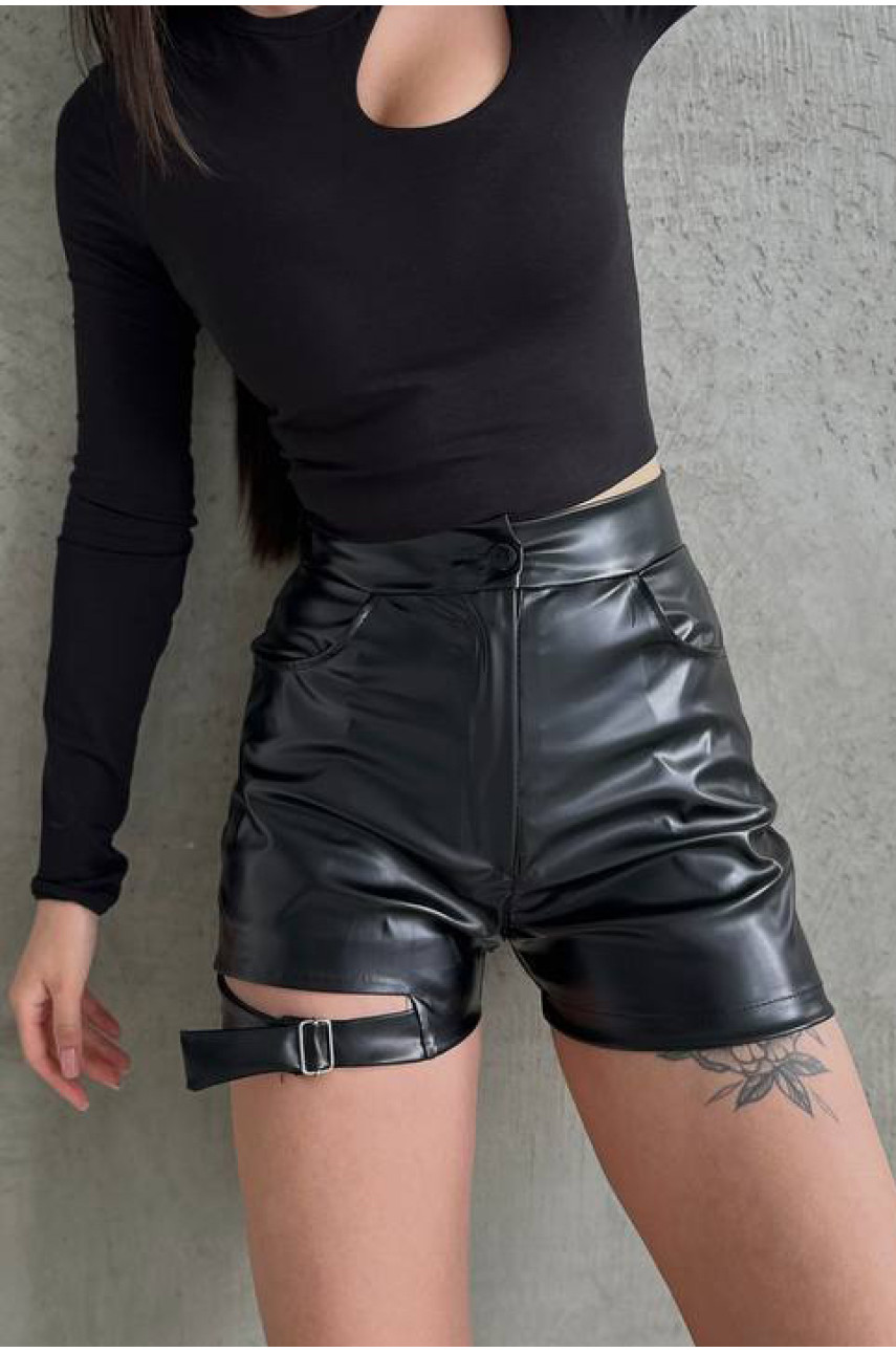 Шорти жіночі еко-шкіра чорного кольору 207 211028
