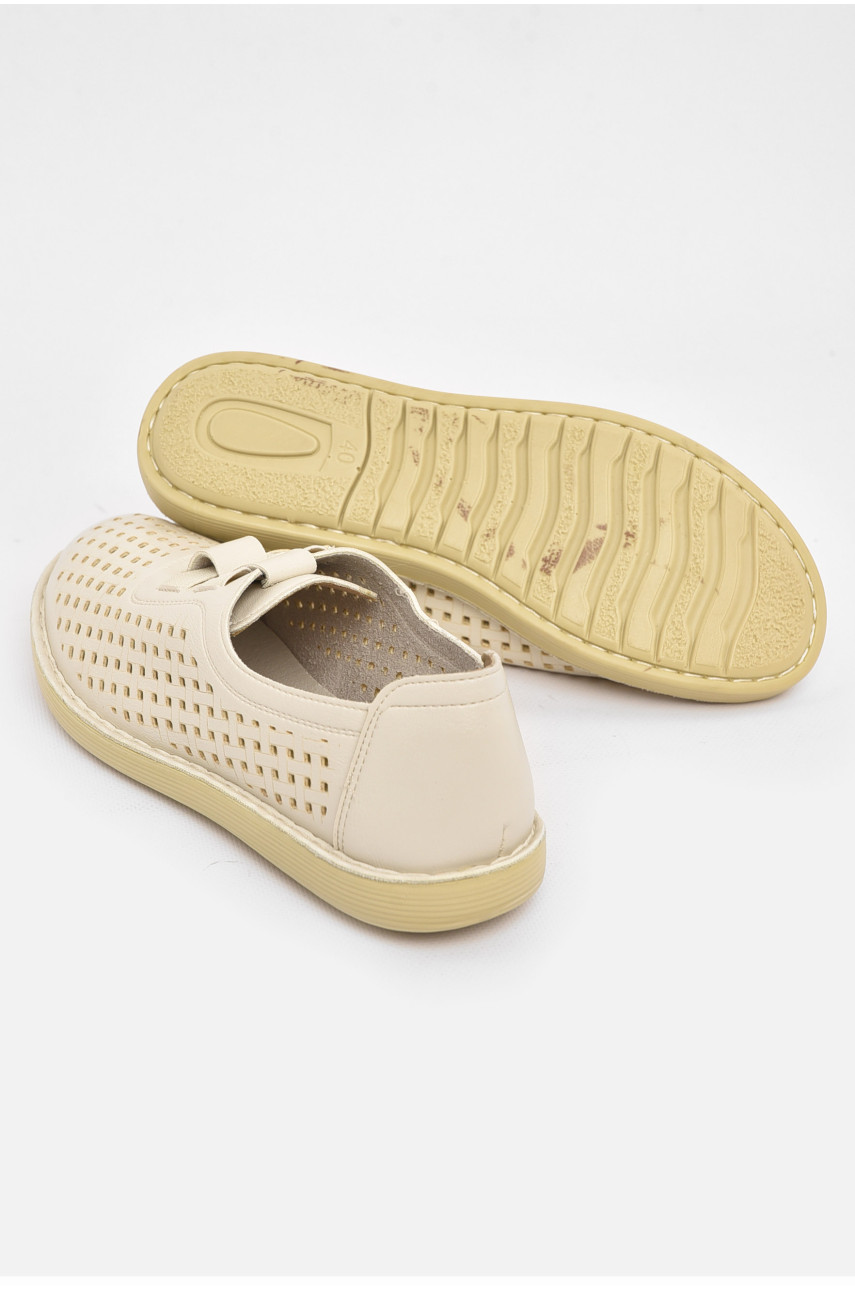 Мокасины женские молочного цвета 06-7 211047