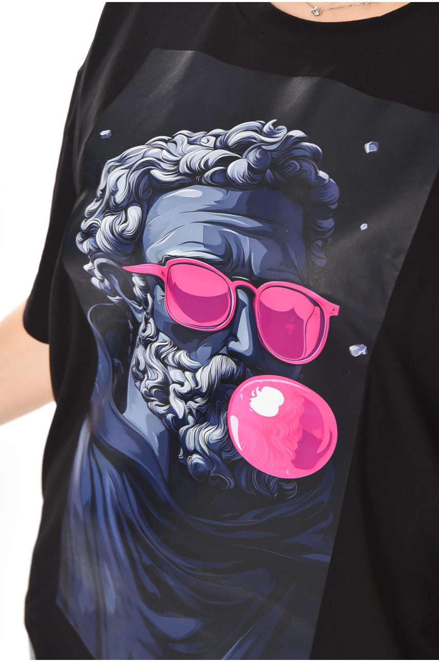 Футболка жіноча чорного кольору з принтом 214 211054