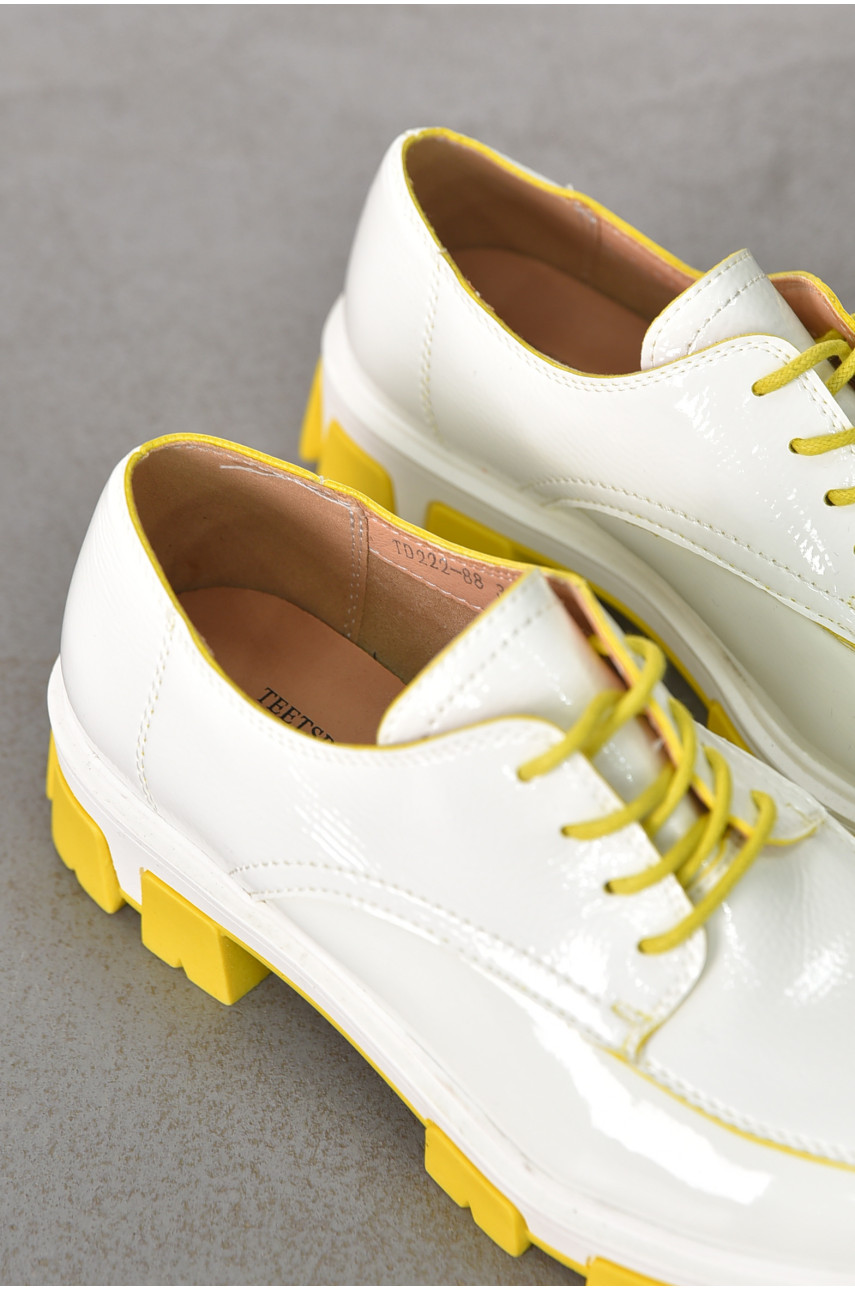 Лофери жіночі білого кольору TD222-88 211124