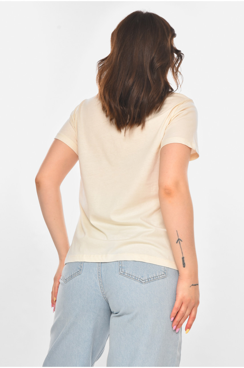 Футболка женская бежевого цвета 211186