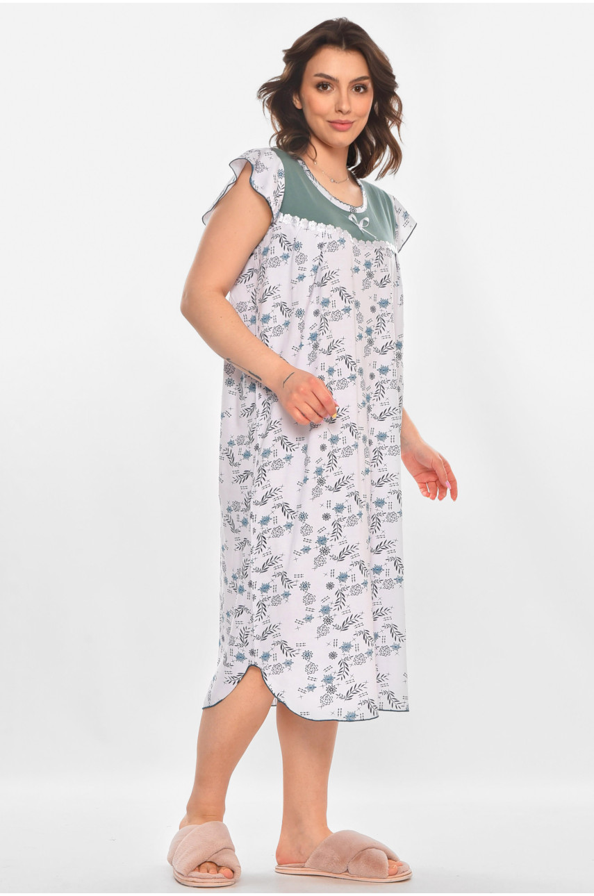Ночная рубашка женская полубатальная белого цвета с принтом 010 211267