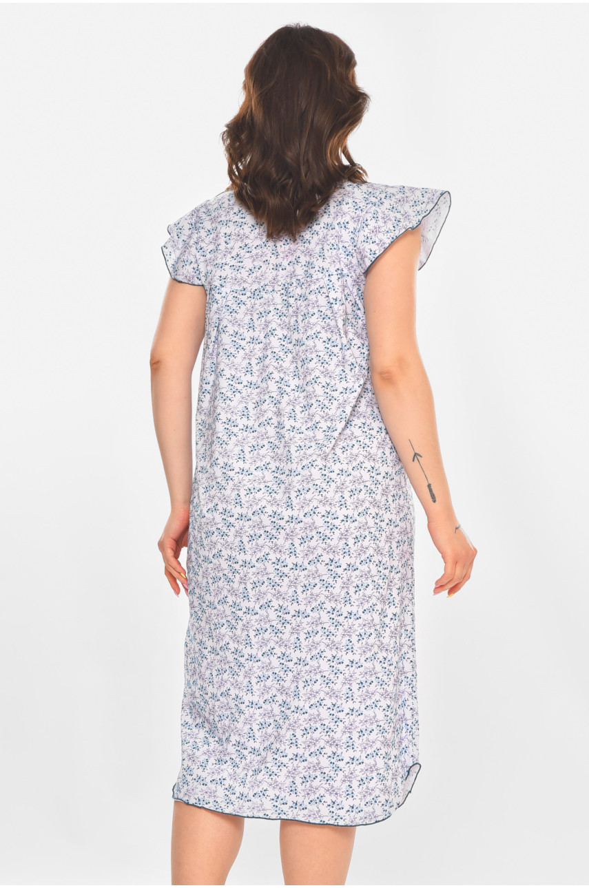 Ночная рубашка женская полубатальная белого цвета с принтом 010 211269