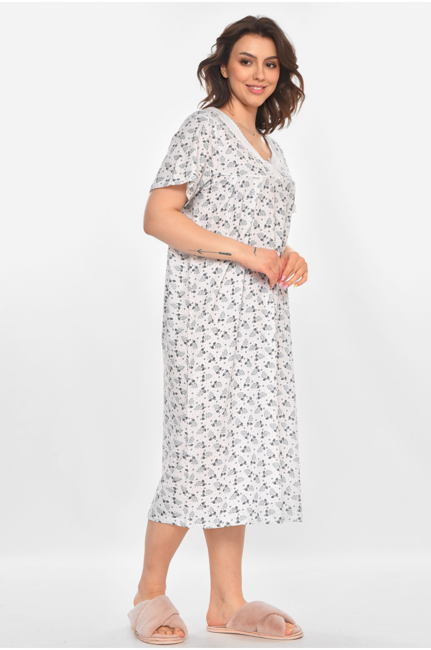Ночная рубашка женская полубатальная белого цвета с принтом 140 211282