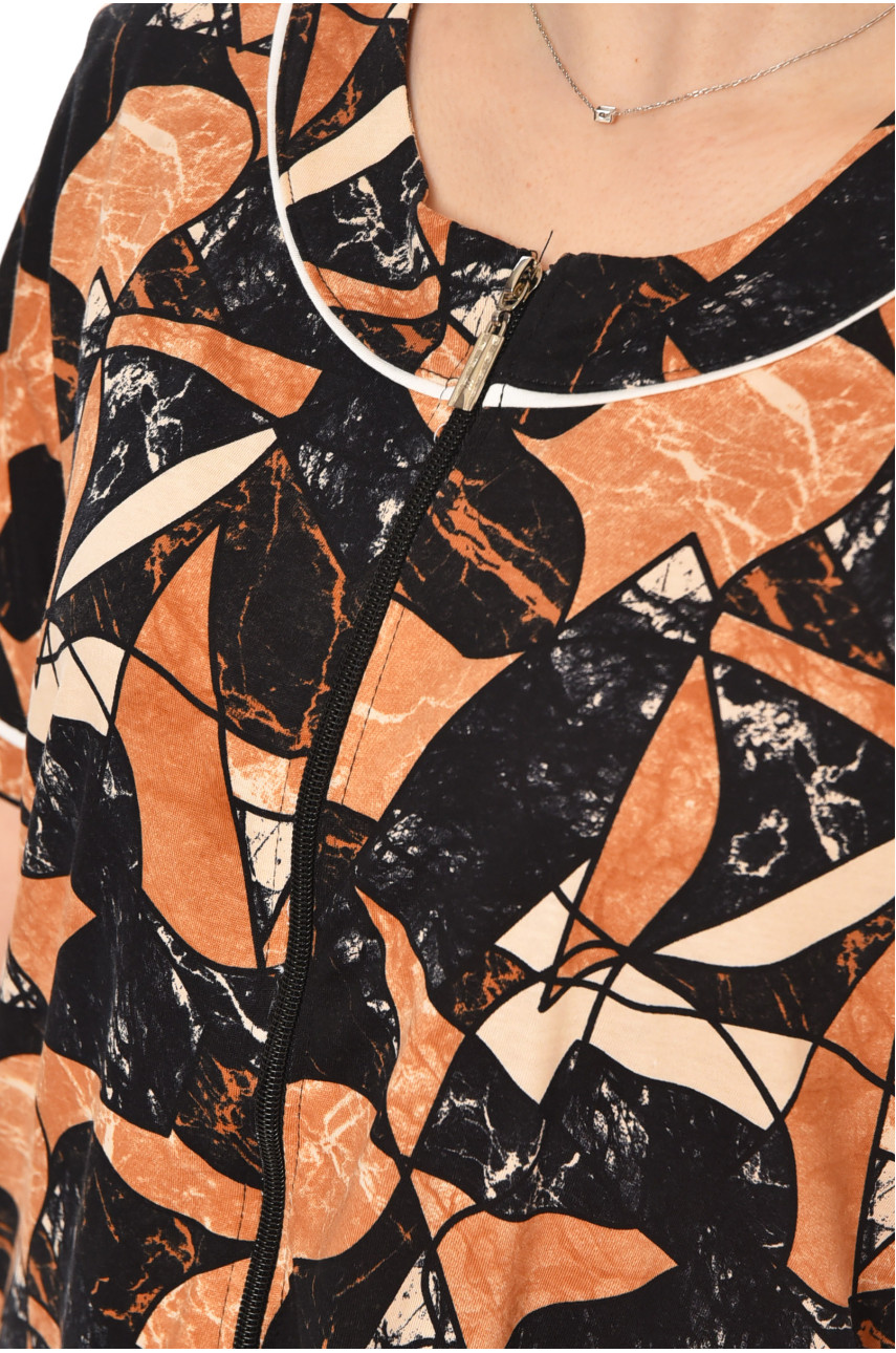 Халат женский полубатальный коричневого цвета с принтом AN-3387 211326