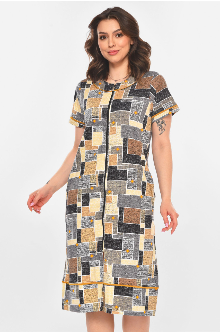 Халат женский полубатальный коричневого цвета с принтом AN-3386 211339