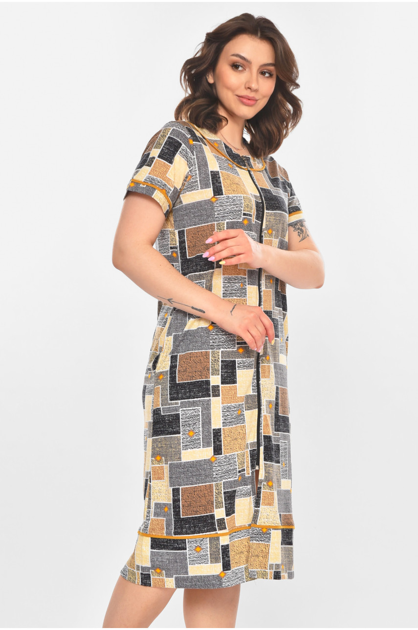 Халат женский полубатальный коричневого цвета с принтом AN-3386 211339