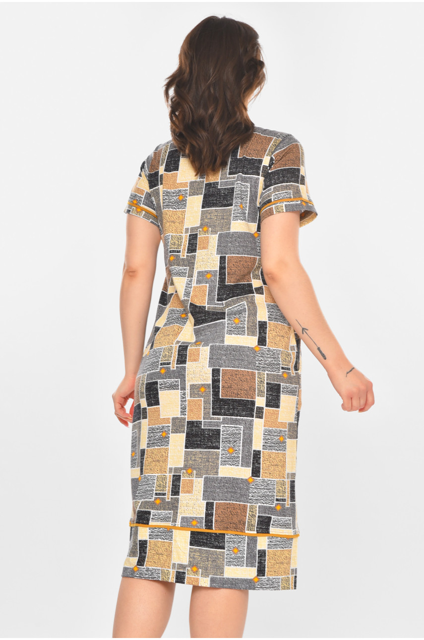 Халат женский полубатальный коричневого цвета с принтом AN-3386 211339