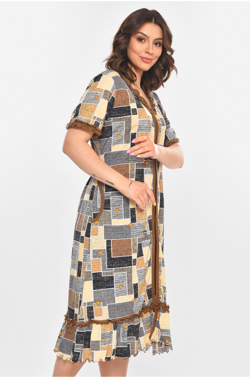 Халат женский полубатальный коричневого цвета с принтом AN-3110 211351