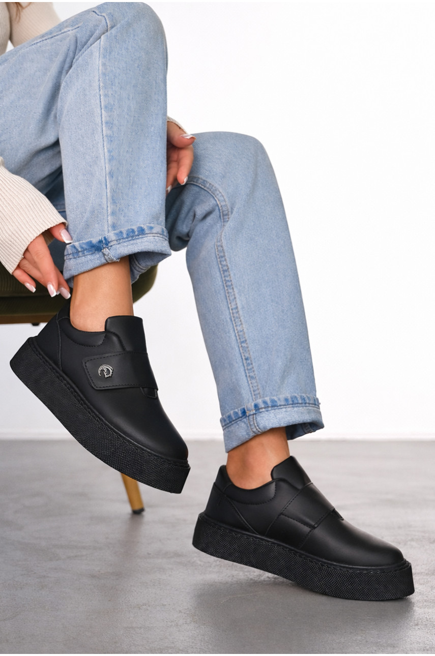 Кросівки жіночі чорного кольору на ліпучці 2023-21-1 211815