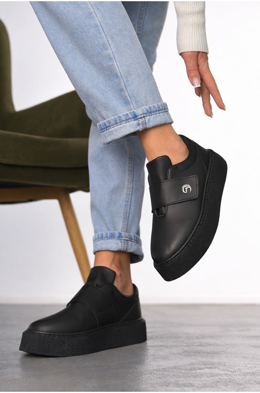 Кросівки жіночі чорного кольору на ліпучці 2023-21-1 211815