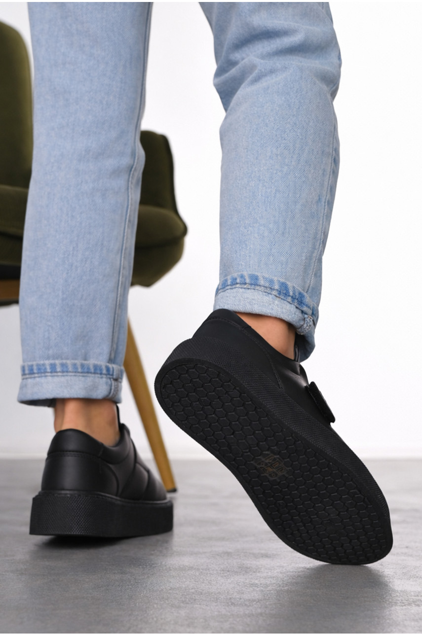Кросівки жіночі чорного кольору на ліпучці 2023-21-1 211815