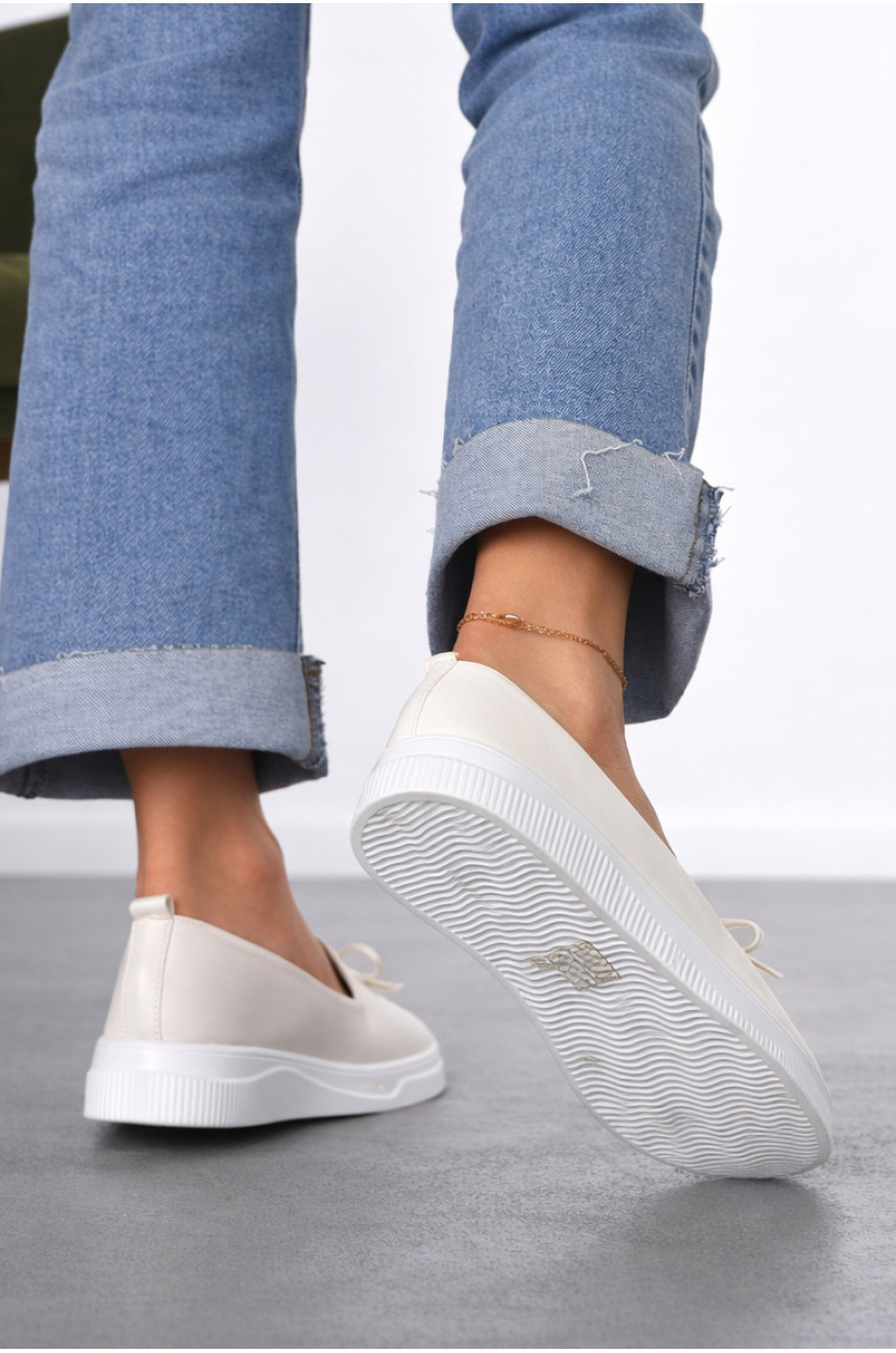 Туфли-лоферы женские белого цвета Х328-2 212139