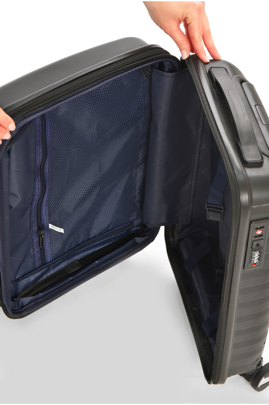 Чемодан дорожный на 4 колесах черного цвета 23л 212152