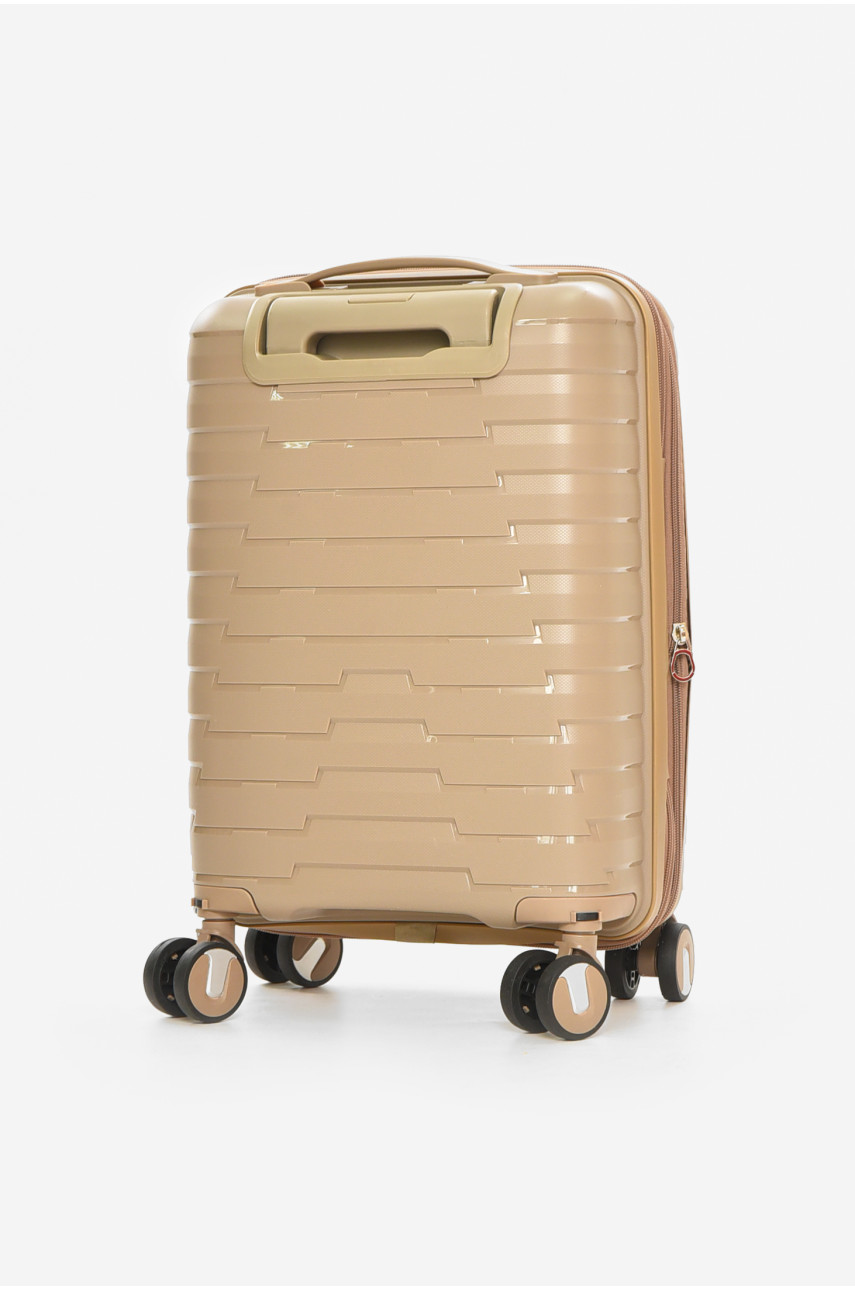 Чемодан дорожный на 4 колесах бежевого цвета 23л 212156 Чемодан дорожный на 4 колесах бежевого цвета 23л 212156