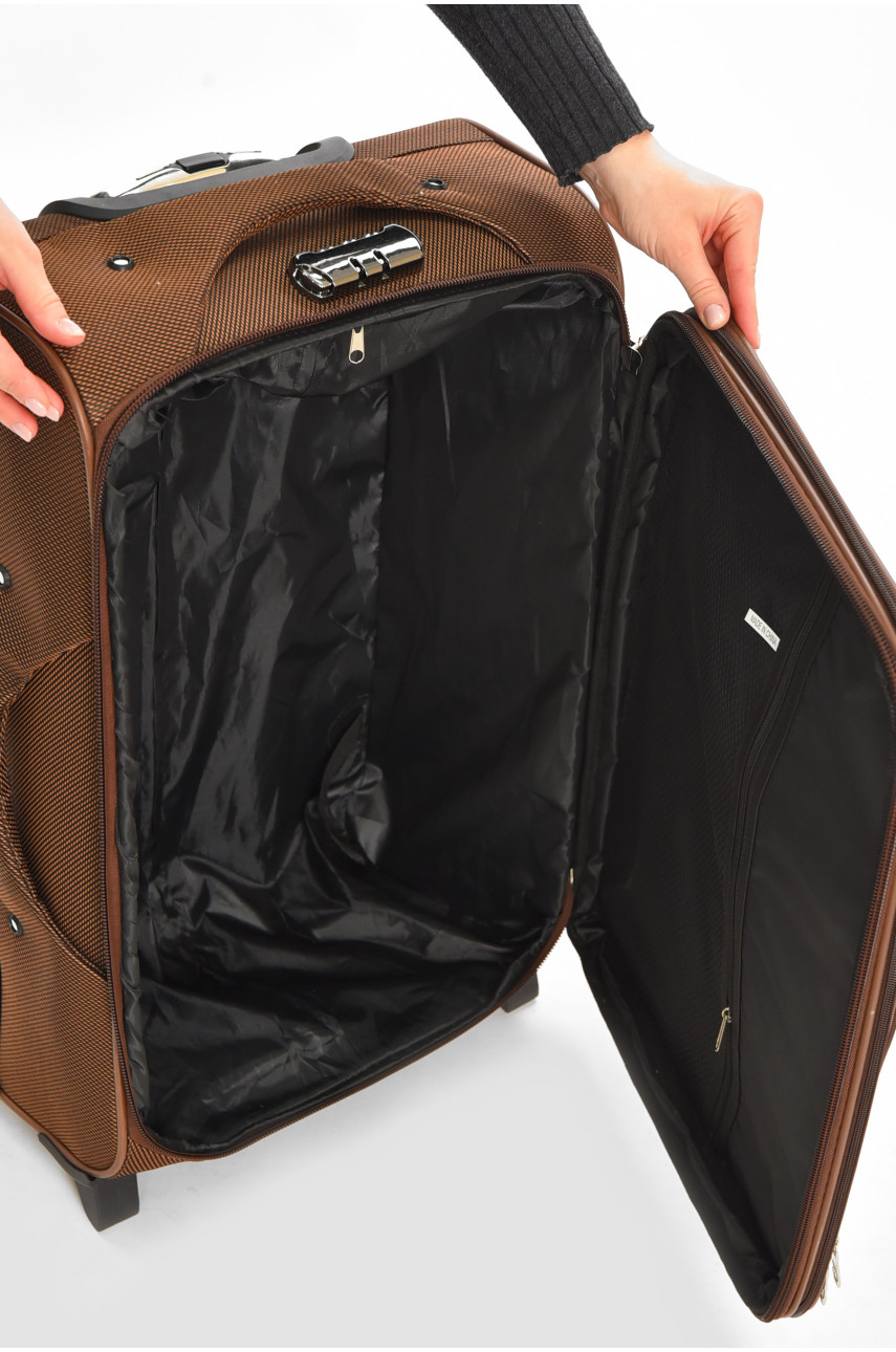 Чемодан дорожный на 2 колесах коричневого цвета 60л 212164 Чемодан дорожный на 2 колесах коричневого цвета 60л 212164