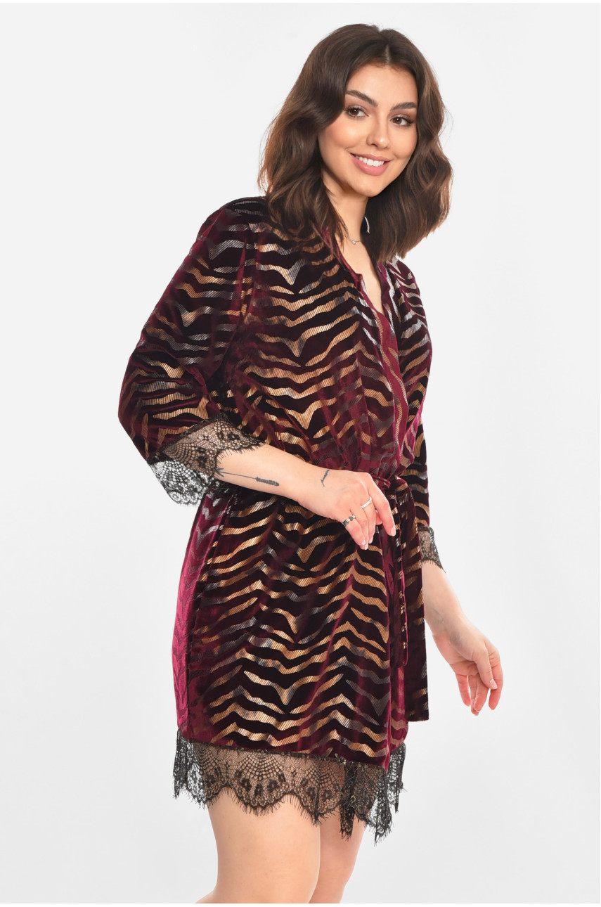 Халат женский велюровый бордового цвета с принтом М60 212231