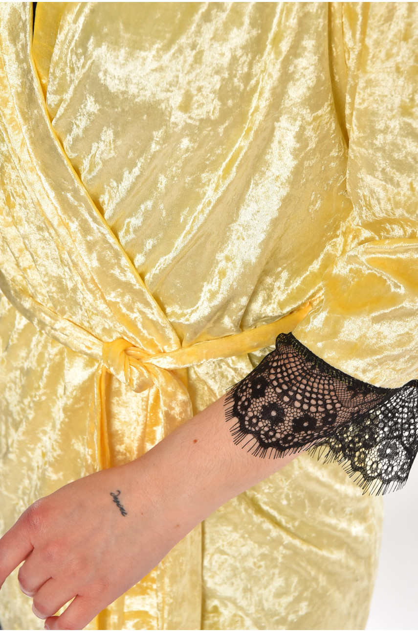 Халат женский велюровый жёлтого цвета М08 212260