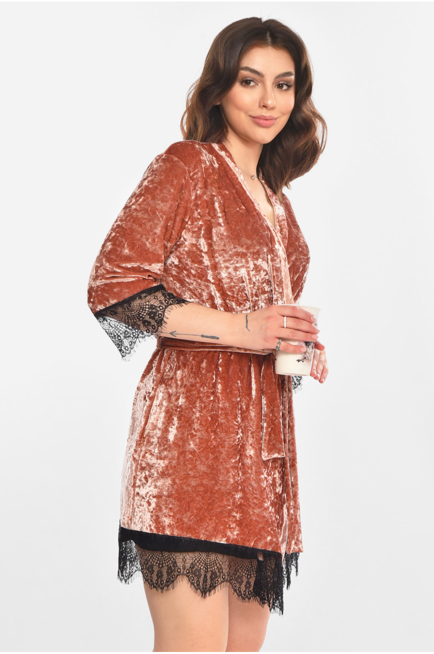 Халат женский велюровый тёмно-розового цвета М06 212274