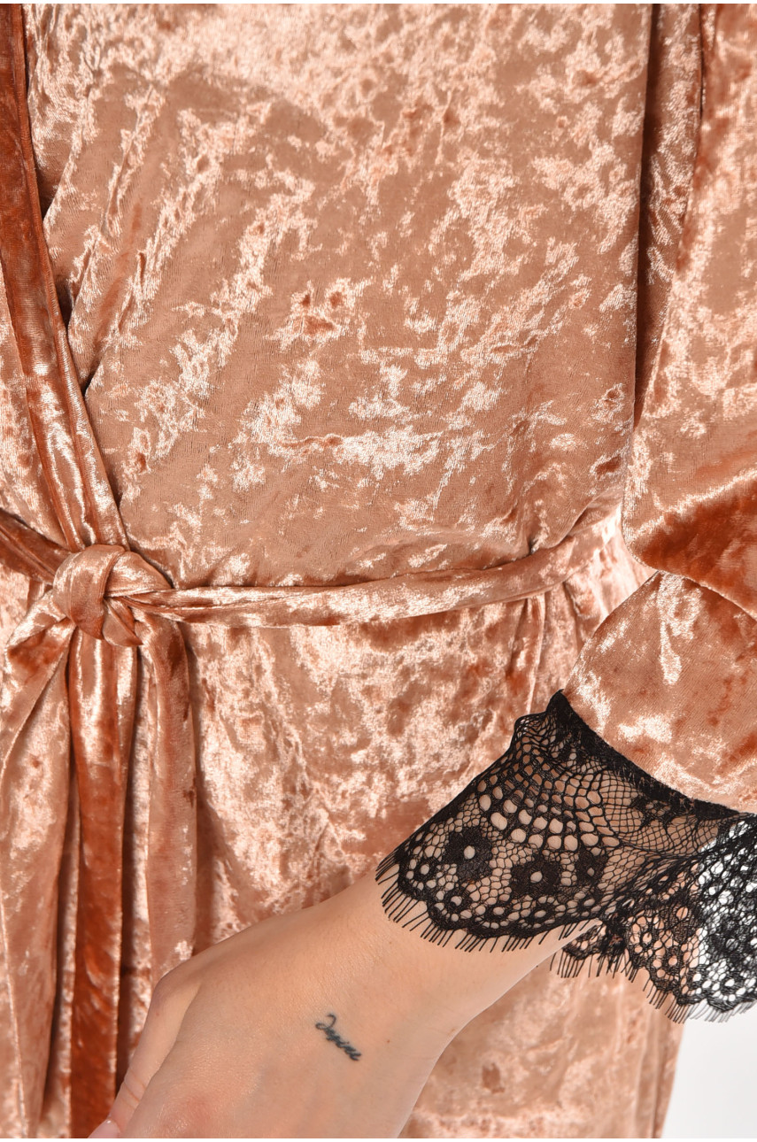 Халат женский полубатальный велюровый цвета мокко М06 212280