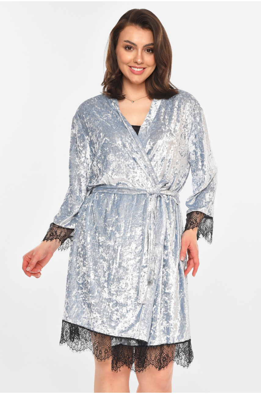 Халат женский полубатальный велюровый голубого цвета М08 212284