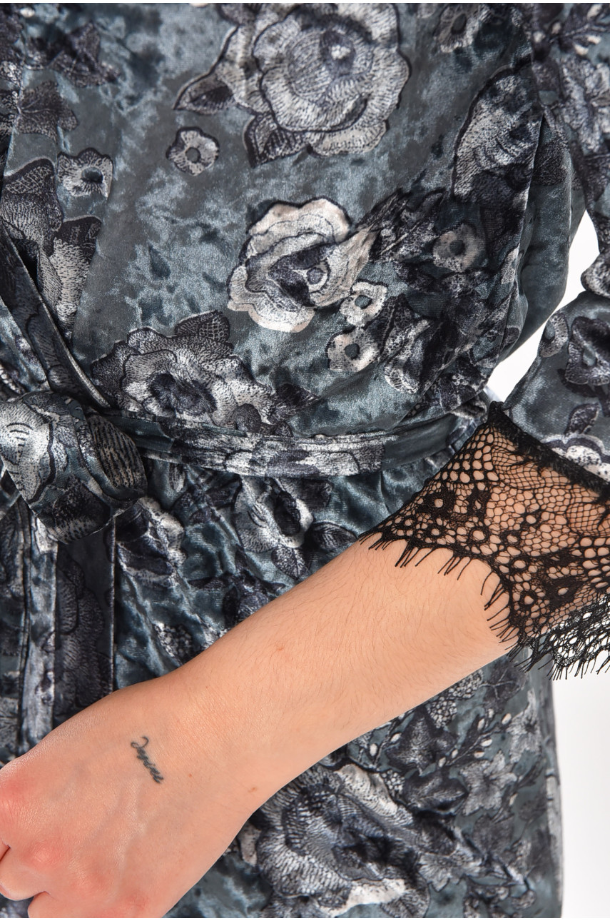 Халат женский велюровый тёмно-серого цвета с принтом 212300 Халат женский велюровый тёмно-серого цвета с принтом 212300