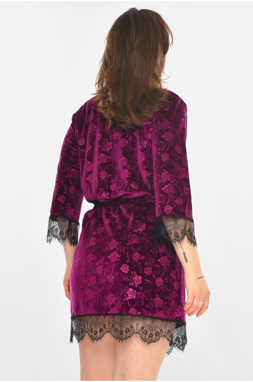 Халат женский велюровый фиолетового цвета 1870 212307 Халат женский велюровый фиолетового цвета 1870 212307