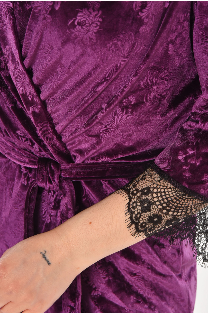 Халат женский велюровый фиолетового цвета М08 212312