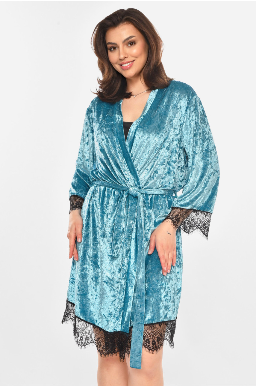 Халат женский полубатальный велюровый зеленого цвета 0630 212313