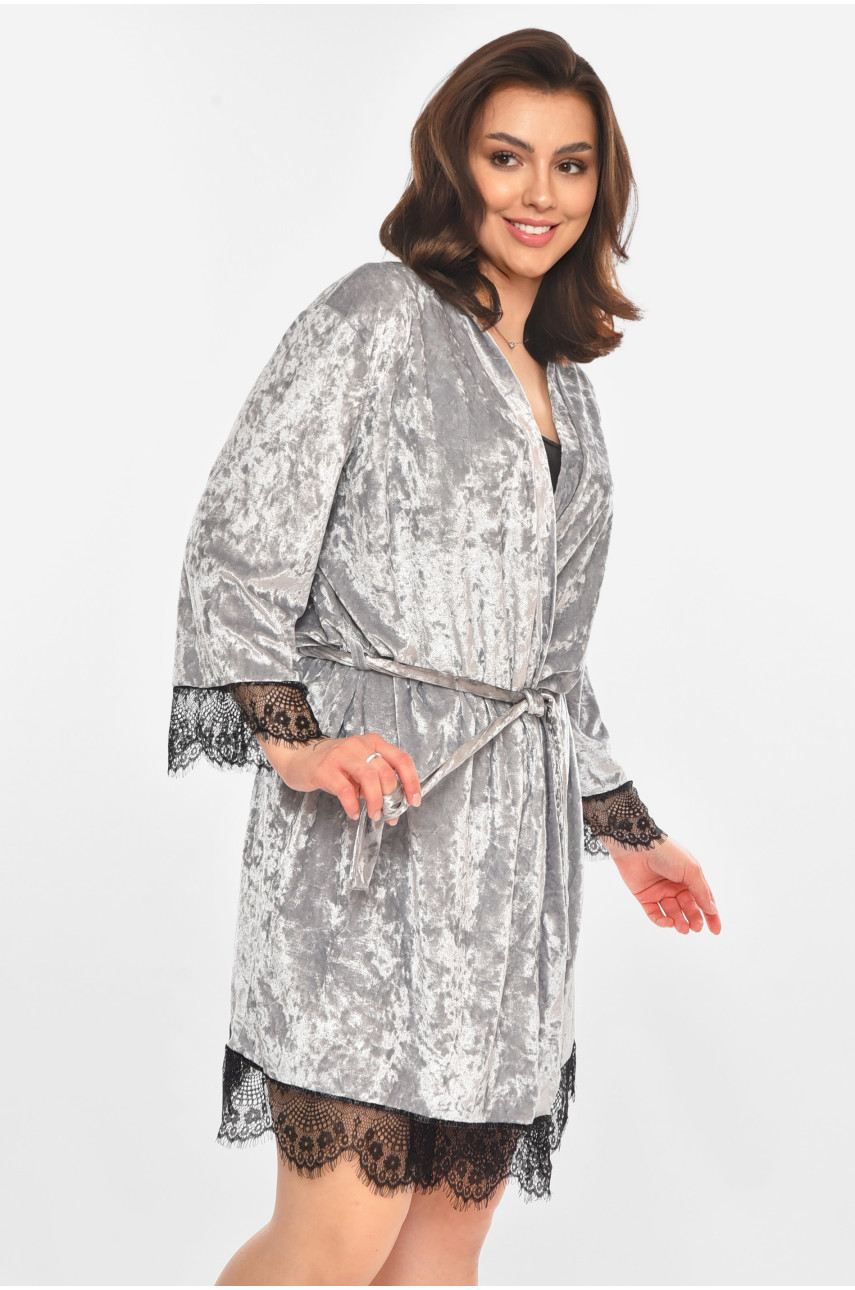 Халат женский полубатальный велюровый серого цвета 0630 212314