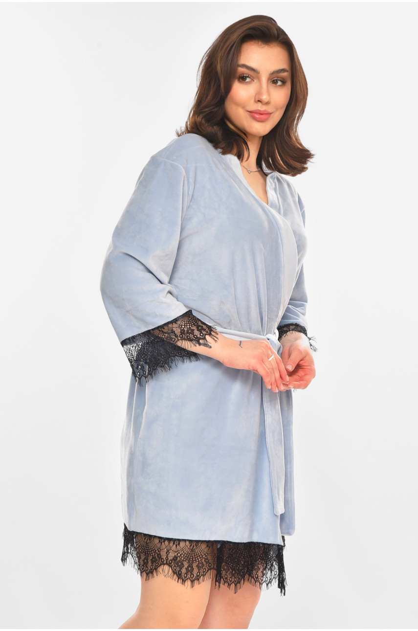 Халат женский полубатальный велюровый голубого цвета М16/1 212318