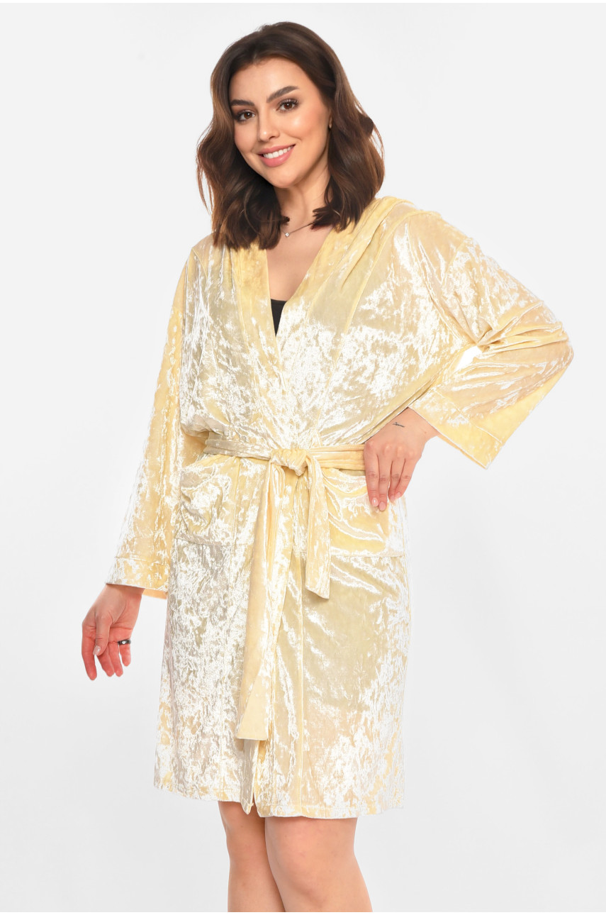 Халат женский велюровый молочного цвета М28 212322