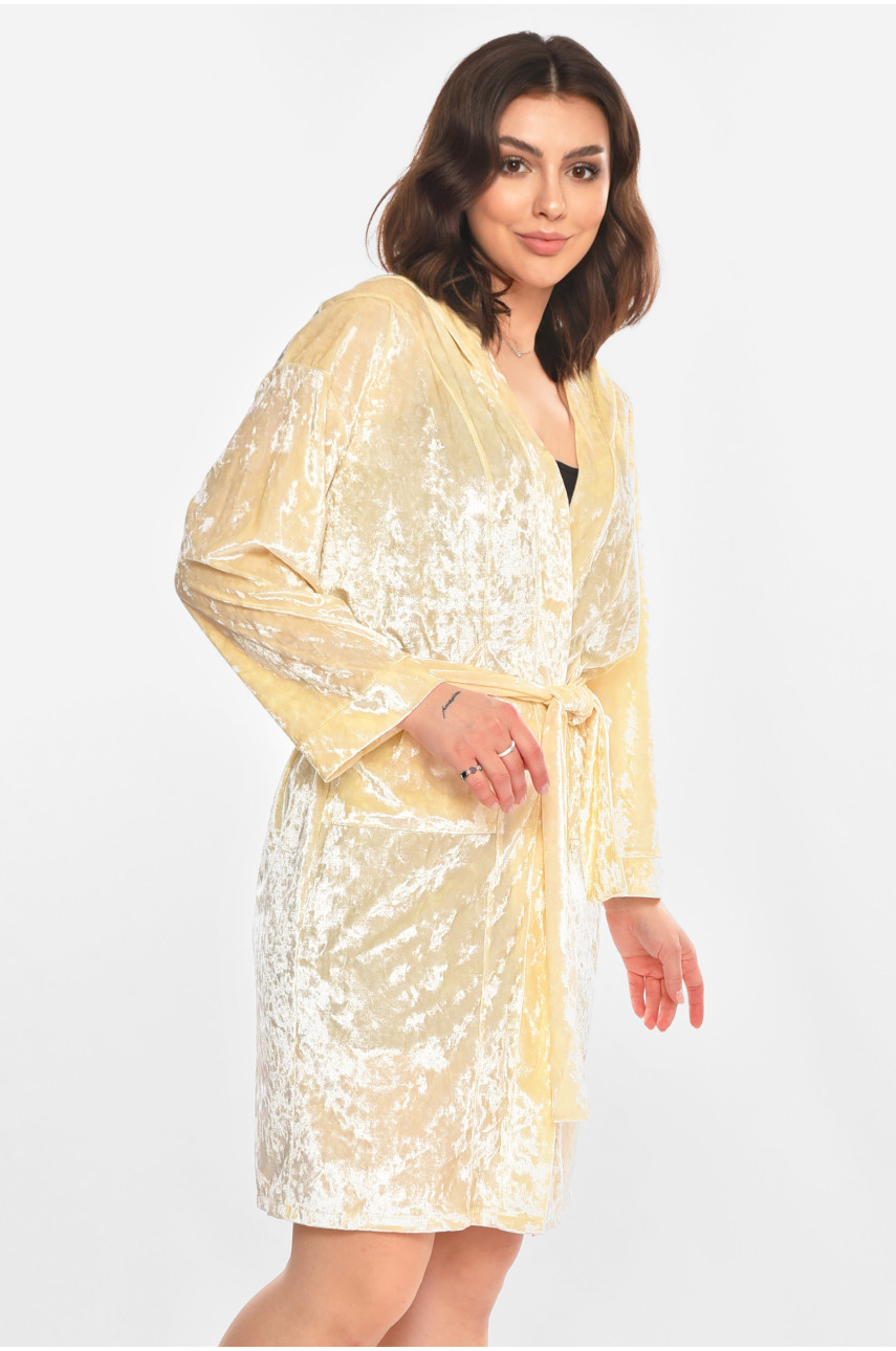 Халат женский велюровый молочного цвета М28 212322