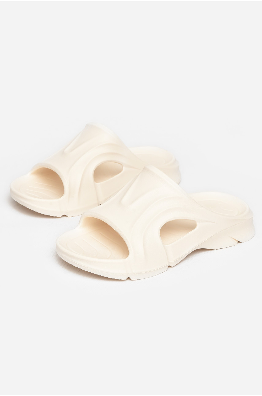 Шльопанці піна жіночі молочного кольору 5075-2 212361