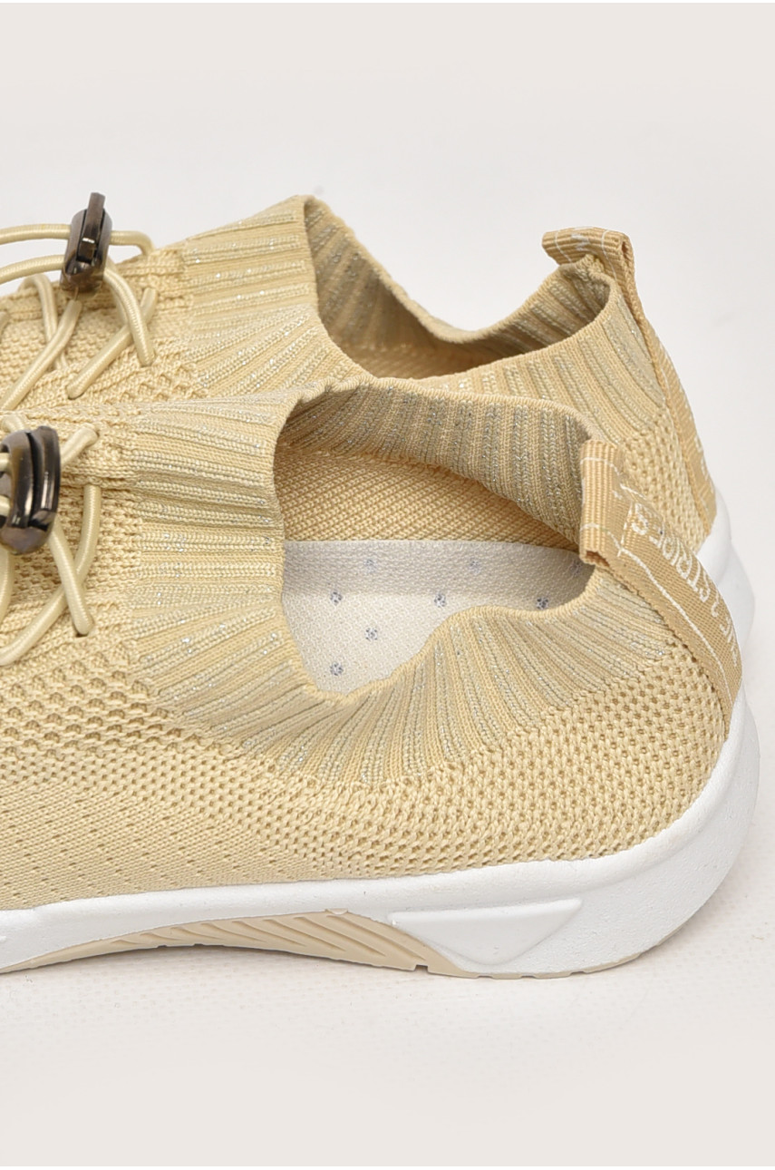 Кроссовки детские бежевого цвета 212391