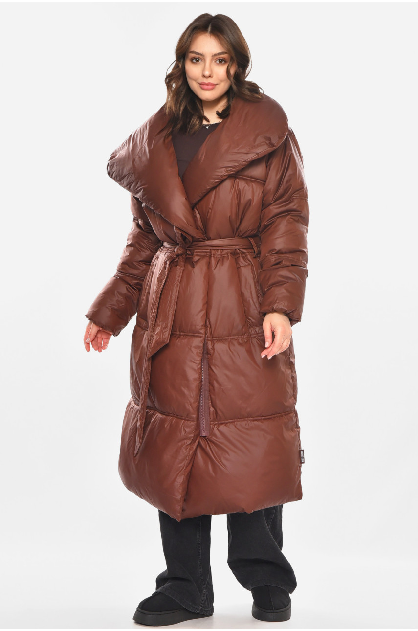 Куртка жіноча подовжена єврозима темно-коричневого кольору 212562