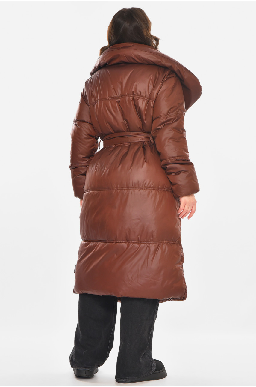 Куртка жіноча подовжена єврозима темно-коричневого кольору 212562