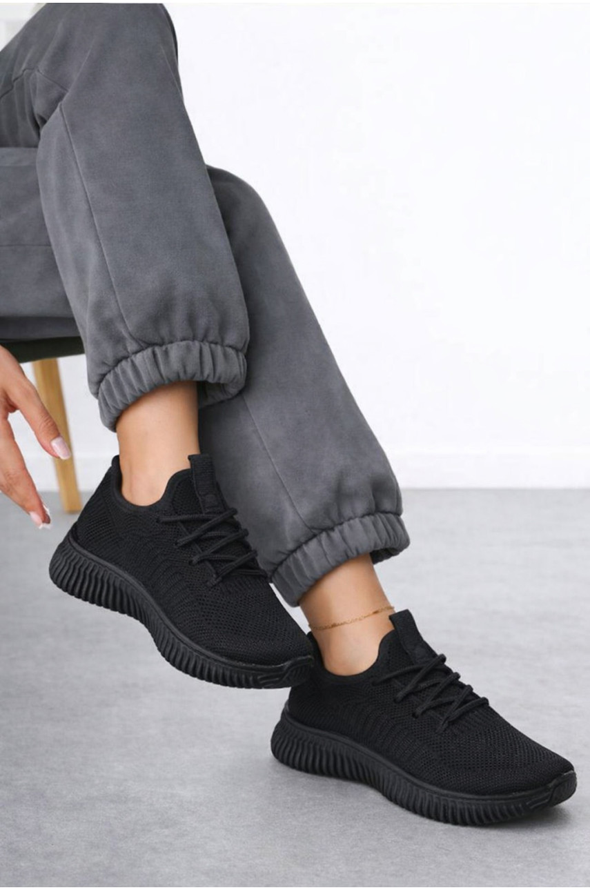 Кросівки жіночі чорного кольору текстиль С096-1 212570