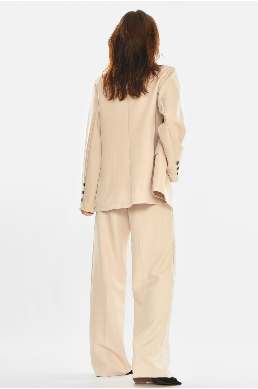 Костюм женский тройка однотонный бежевого цвета 5878 212588 Костюм женский тройка однотонный бежевого цвета 5878 212588