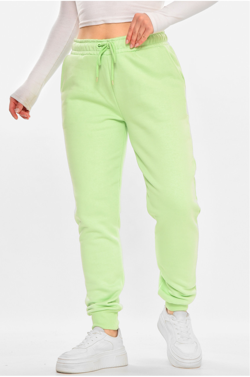 Спортивные штаны женские на флисе салатового цвета 212638