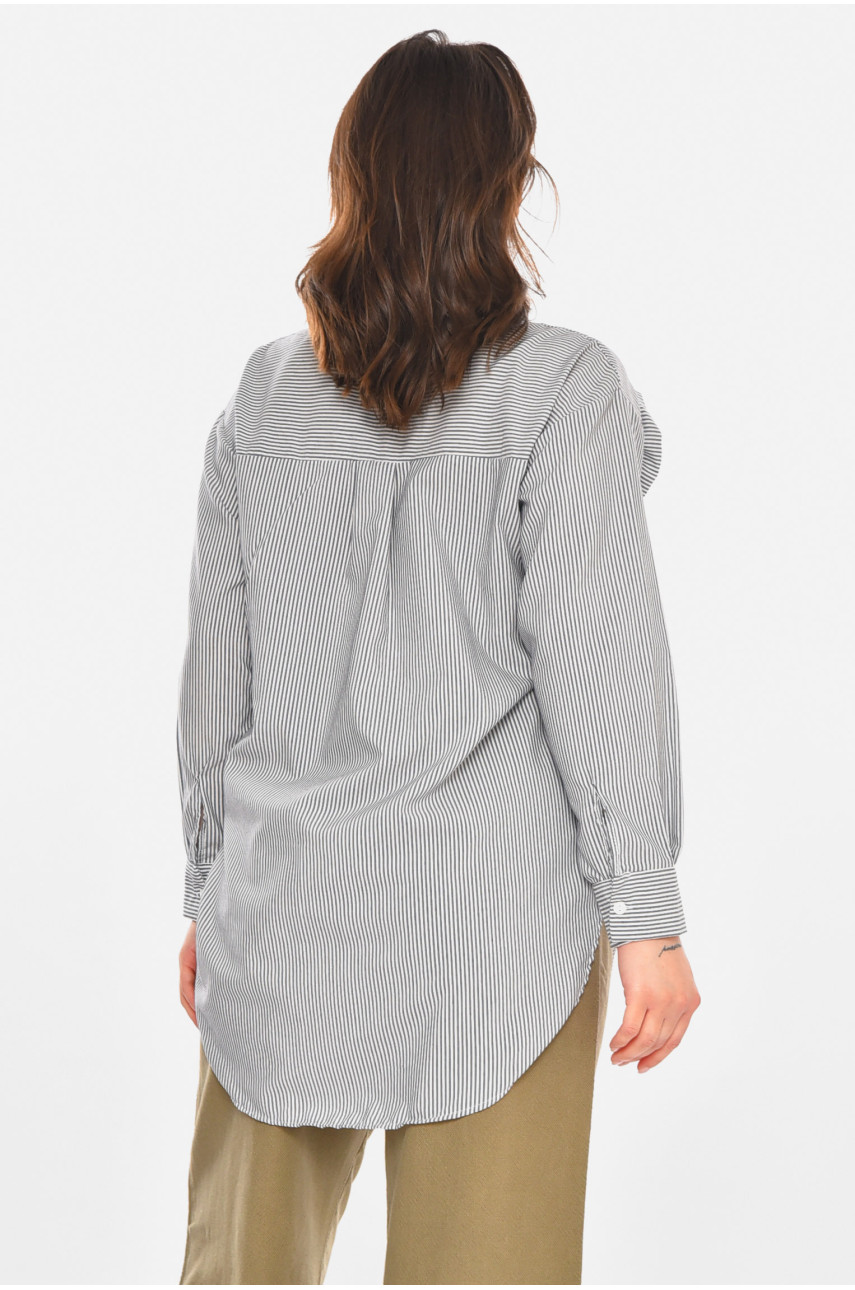 Рубашка женская серого цвета с принтом 212714