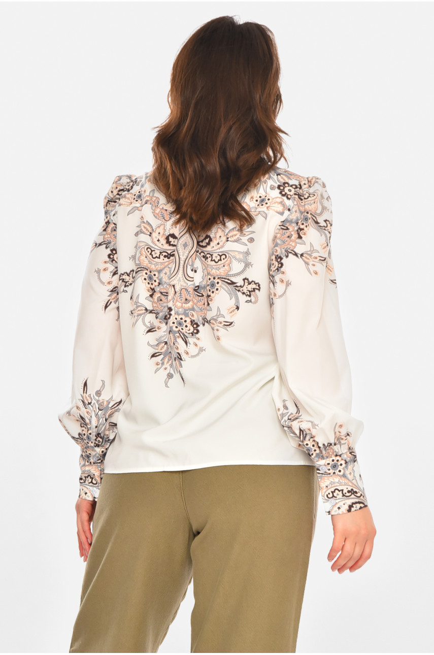 Рубашка женская бежевого цвета с принтом 212733 Рубашка женская бежевого цвета с принтом 212733