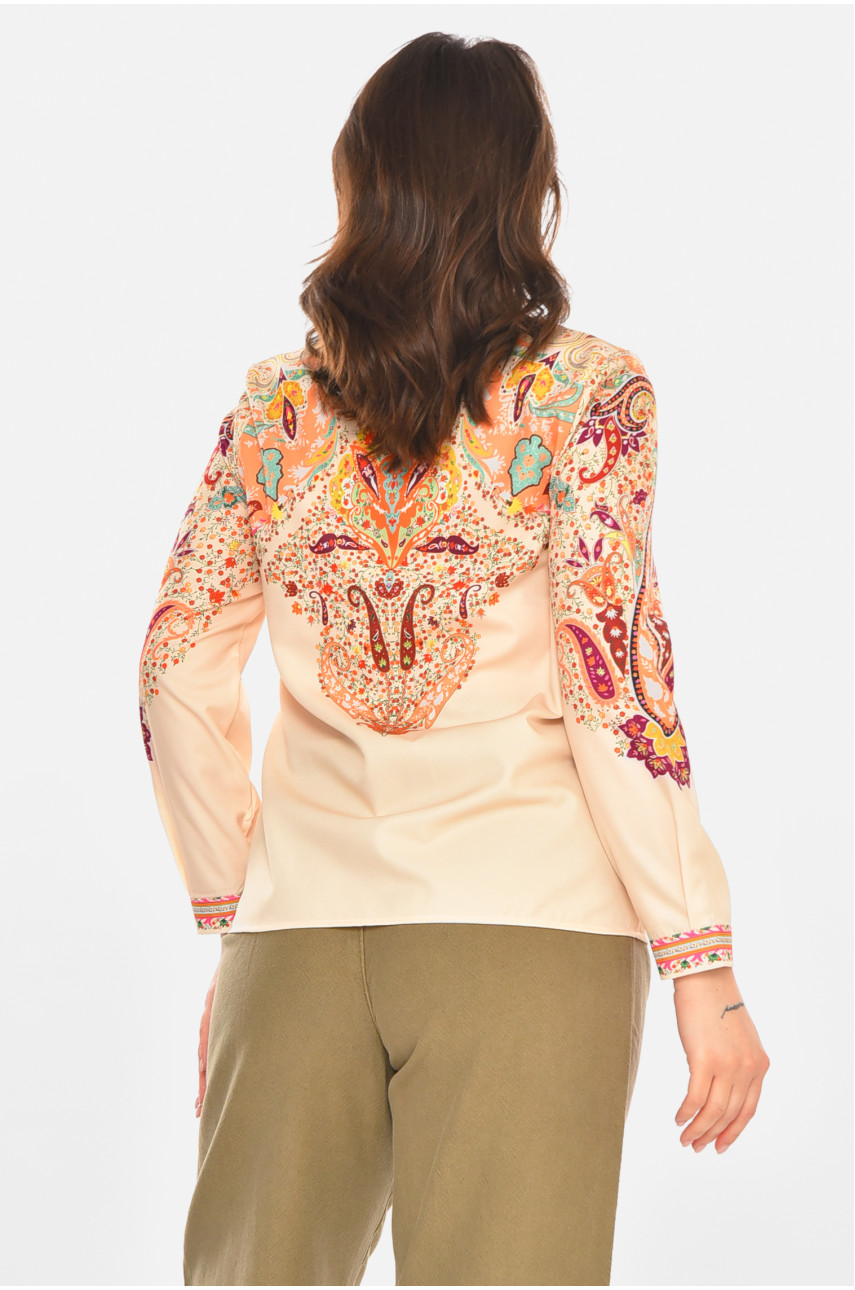 Рубашка женская бежевого цвета с принтом 212734