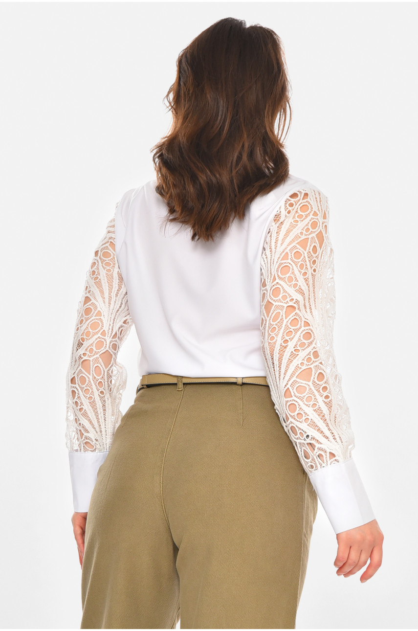 Рубашка женская однотонная белого цвета 212750